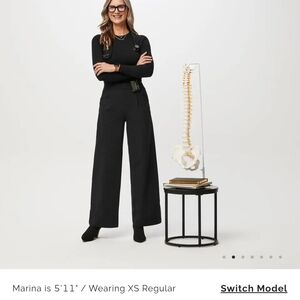 Elegant Black Wide-Leg Pants